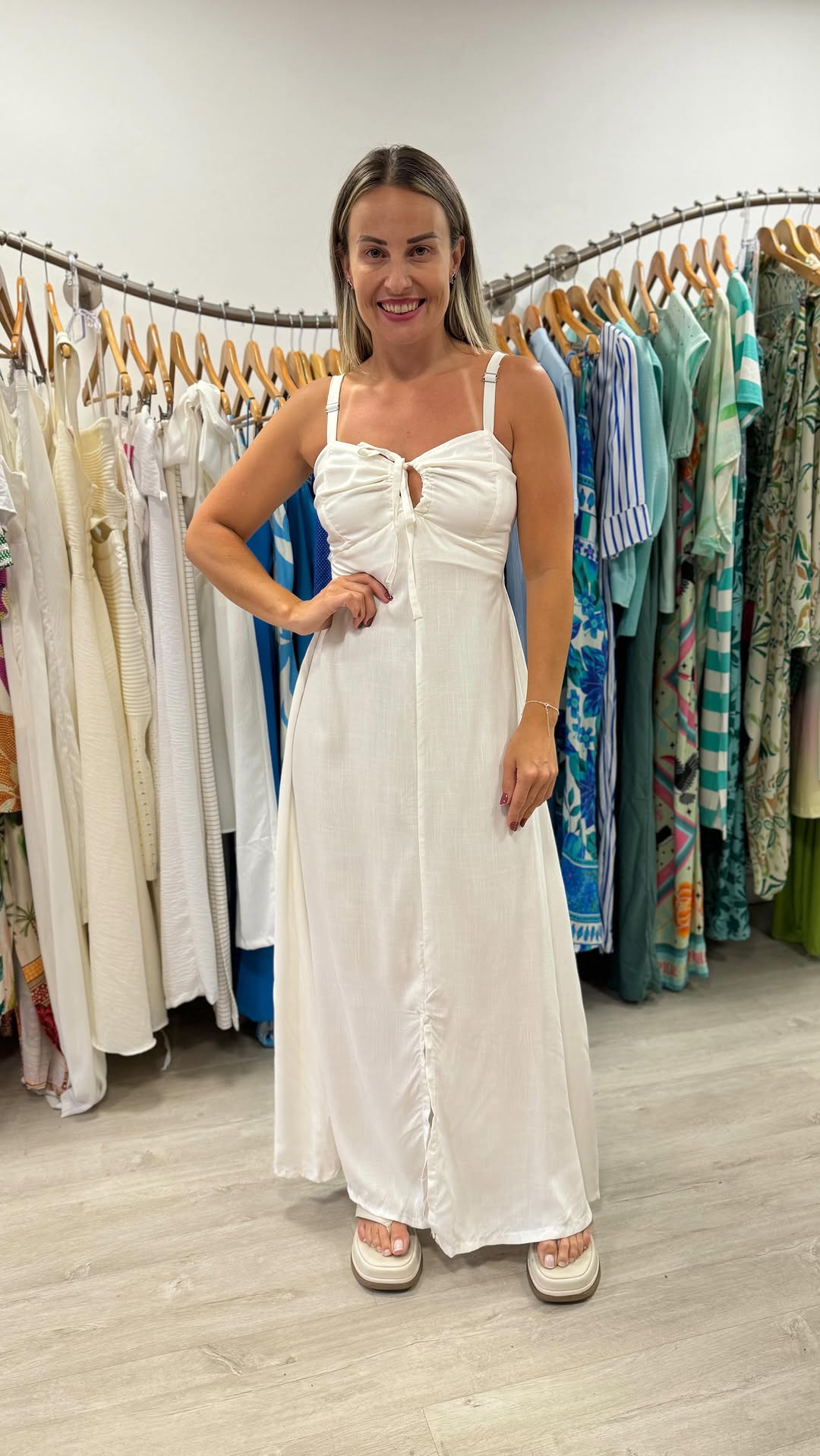 Vestido Sofia White